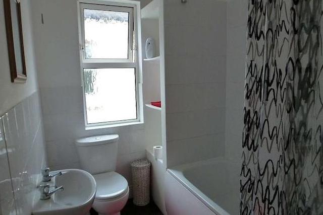  Image of 5 bedroom Property to rent in Francis Avenue Southsea PO4 at Francis Avenue, Southsea PO4