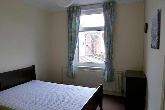  Image of 5 bedroom Property to rent in Francis Avenue Southsea PO4 at Francis Avenue, Southsea PO4