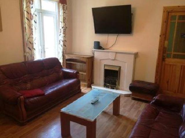  Image of 9 bedroom  to rent in Umberslade Road Selly Oak Birmingham B29 at Umberslade Road, Selly Oak, West Midlands B29