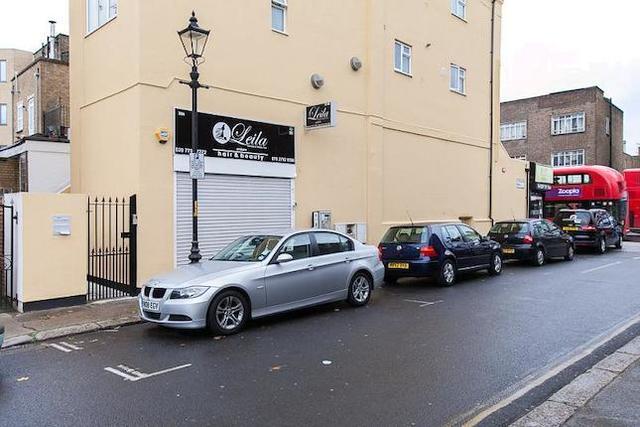  Image of Studio flat to rent in Walworth Road London SE17 at Walworth Road, London SE17