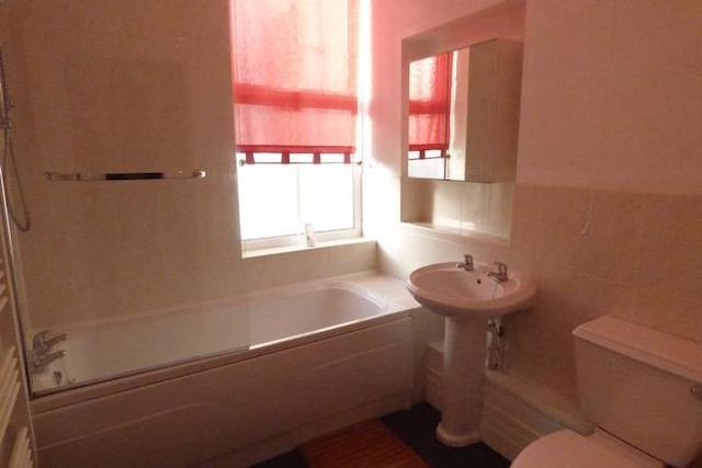  Image of 1 bedroom Flat for sale in York Road Edgbaston Birmingham B16 at York Road, Edgbaston, Birmingham B16