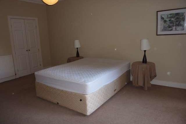  Image of 1 bedroom Flat to rent in Abercromby Place Edinburgh EH3 at Abercromby Place, Edinburgh, Midlothian EH3, 6Lb,