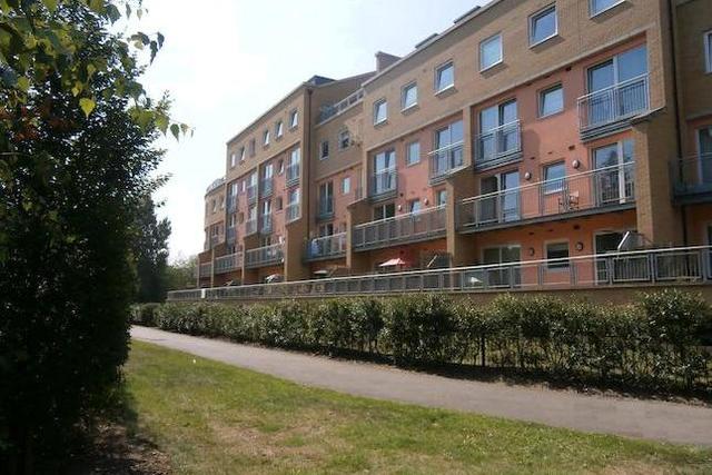  Image of 1 bedroom Flat to rent in Wooldridge Close Feltham TW14 at Wooldridge Close, Feltham TW14