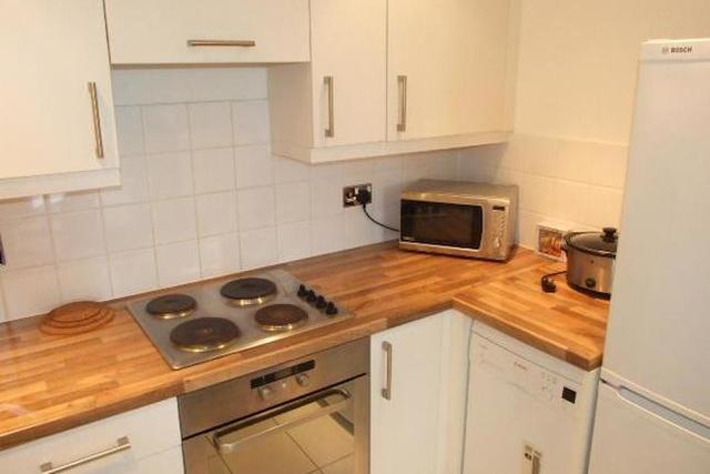  Image of 2 bedroom Flat to rent in Wooldridge Close Feltham TW14 at Wooldridge Close, Feltham TW14