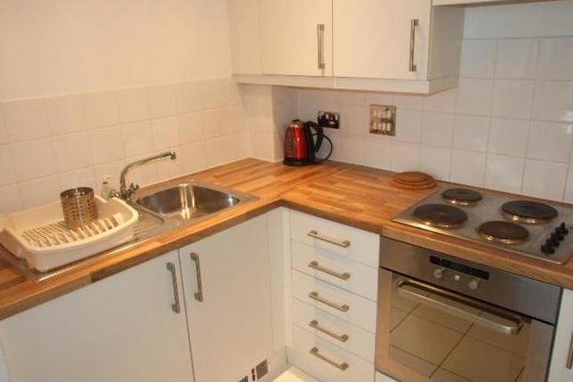  Image of 2 bedroom Flat to rent in Wooldridge Close Feltham TW14 at Wooldridge Close, Feltham TW14