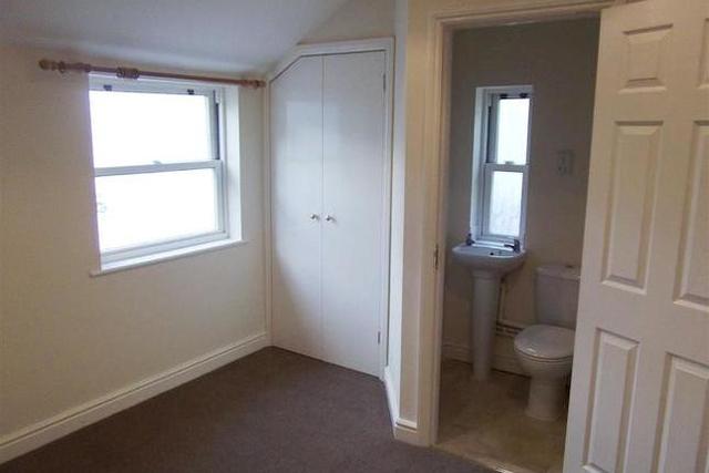  Image of 2 bedroom  to rent in Little Bayshill Terrace Cheltenham GL50 at Little Bayshill Terrace, Cheltenham GL50