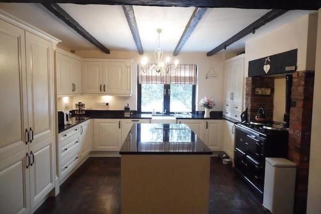  Image of 3 bedroom  to rent in Chapel Lane Widnes WA8 at Chapel Lane, Widnes WA8
