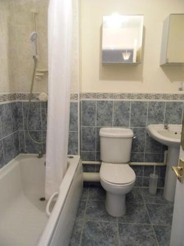  Image of 3 bedroom  to rent in Mallard Way Stowmarket IP14 at Mallard Way, Stowmarket IP14