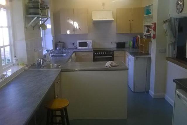 Image of 4 bedroom  to rent in Moorland Close Taunton TA1 at Moorlands Close, Taunton TA1