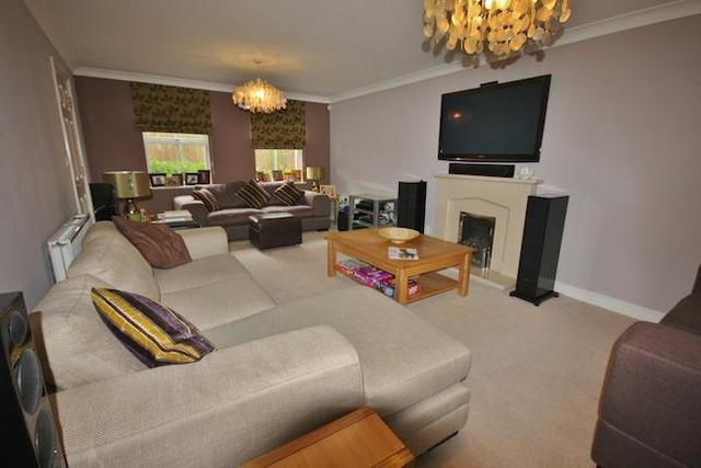  Image of 6 bedroom  for sale in Chapel Fields Brewers End Takeley Bishop