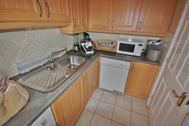  Image of 6 bedroom  for sale in Chapel Fields Brewers End Takeley Bishop
