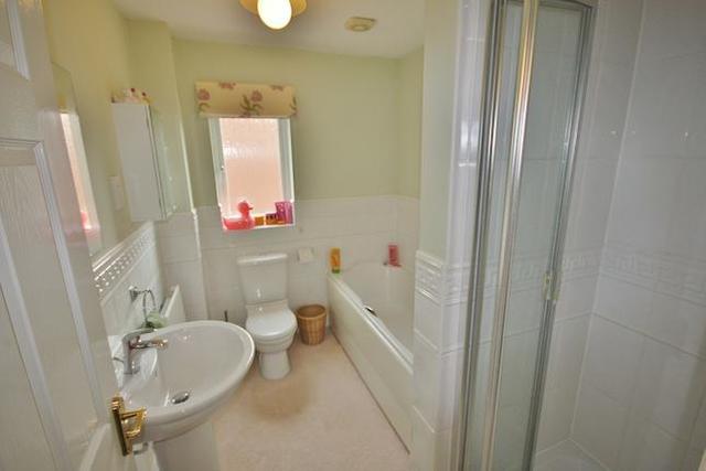  Image of 6 bedroom  for sale in Chapel Fields Brewers End Takeley Bishop