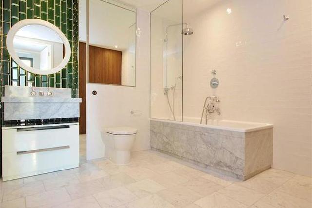  Image of 1 bedroom Flat to rent in Kirtling Street London SW8 at Ambassador Building, Embassy Gardens, Nine Elms, London SW8
