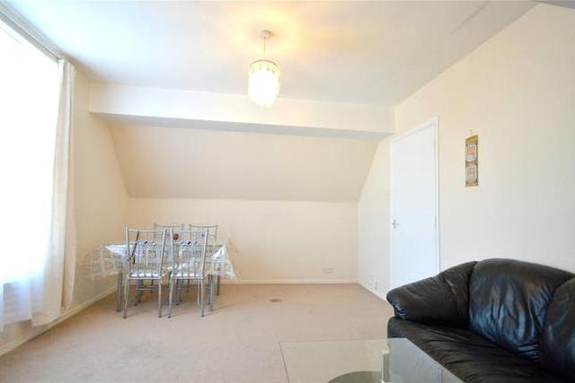 Image of 1 bedroom Flat to rent in Lower Addiscombe Road Addiscombe Croydon CR0 at Lower Addiscombe Road, Addiscombe, Croydon CR0