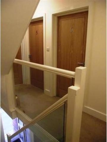  Image of 1 bedroom Property to rent in Maple Road Poole BH15 at Maple Road, Poole BH15