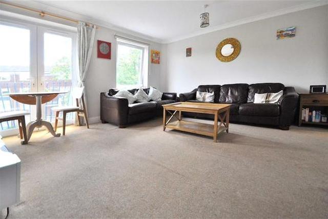  Image of 2 bedroom Flat to rent in Dacre Park London SE13 at Dacre Park, London SE13