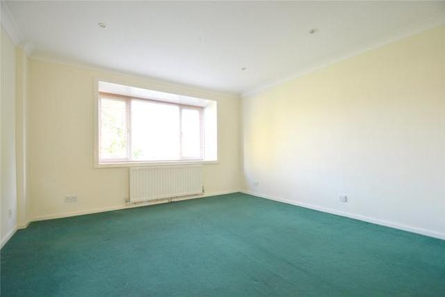  Image of 2 bedroom Maisonette to rent in Chepstow Rise Croydon CR0 at Chepstow Rise, Croydon CR0