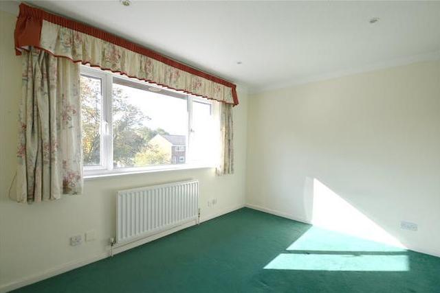  Image of 2 bedroom Maisonette to rent in Chepstow Rise Croydon CR0 at Chepstow Rise, Croydon CR0