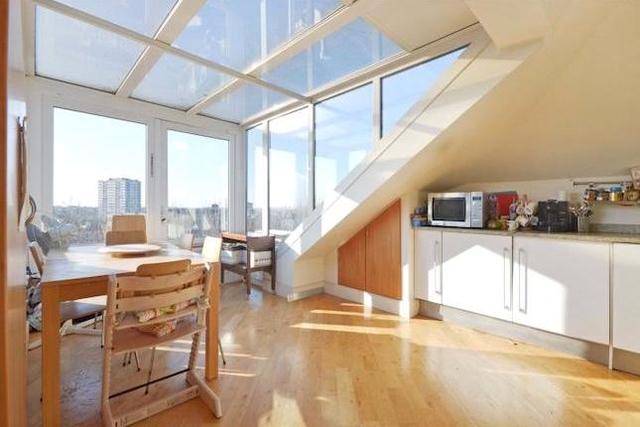  Image of 3 bedroom Flat to rent in Westbere Road London NW2 at Westbere Road, London NW2