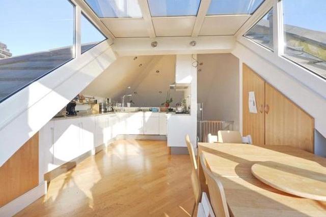  Image of 3 bedroom Flat to rent in Westbere Road London NW2 at Westbere Road, London NW2