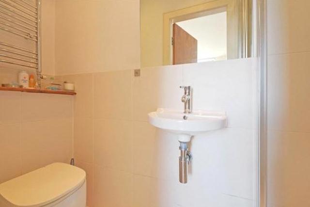  Image of 3 bedroom Flat to rent in Westbere Road London NW2 at Westbere Road, London NW2