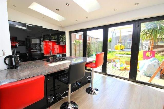  Image of 3 bedroom Terraced house to rent in Melville Close Uxbridge UB10 at Melville Close, Ickenham, Middlesex UB10