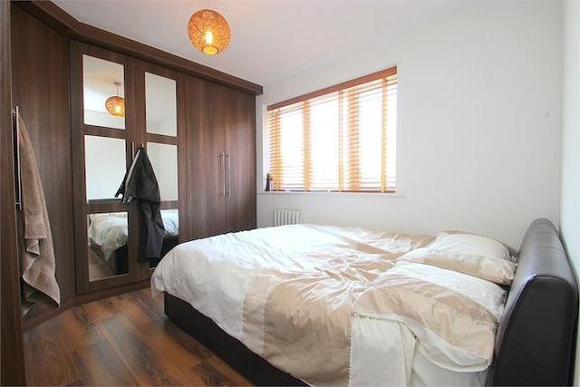  Image of 3 bedroom Terraced house to rent in Melville Close Uxbridge UB10 at Melville Close, Ickenham, Middlesex UB10