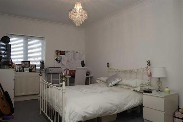  Image of 2 bedroom Flat to rent in Page Heath Lane Bickley Bromley BR1 at 10 Page Heath Lane, Bickley, Kent BR1