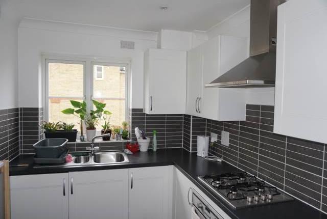  Image of 2 bedroom Property to rent in Underwood Rise Tunbridge Wells TN2 at Brockenhurst Court, 1 Underwood Rise, Tunbridge Wells TN2
