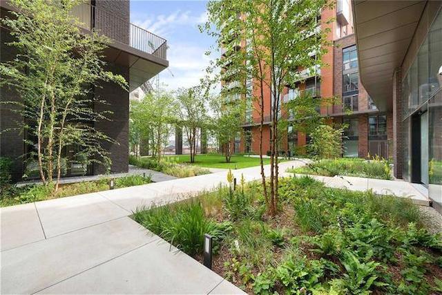  Image of 1 bedroom Flat for sale in Kirtling Street London SW8 at Ambassador Building, Embassy Gardens, Nine Elms, London SW8