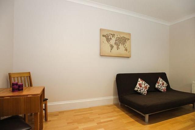  Image of 1 bedroom Flat to rent in Cleveland Gardens London W2 at Cleveland Gardens, London W2