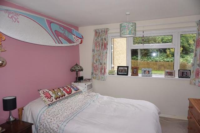  Image of 2 bedroom Flat for sale in Chenies Close Tunbridge Wells TN2 at Chenies Close, Tunbridge Wells, Kent. TN2