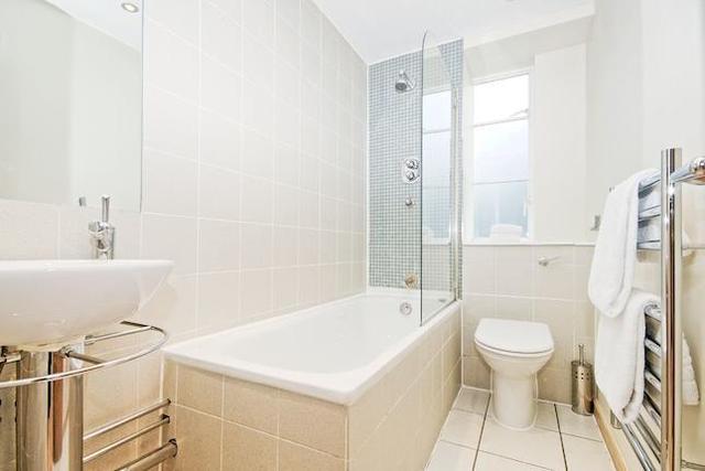  Image of 2 bedroom Flat to rent in Old Brompton Road London SW7 at Old Brompton Road, London SW7