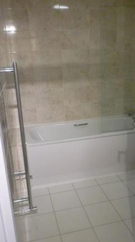  Image of 2 bedroom Flat to rent in Hendon Hall Court Parson Street London NW4 at Parson Street, Hendon NW4