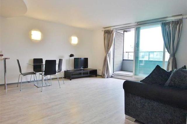  Image of 2 bedroom Flat to rent in Westminster Bridge Road London SE1 at The Perspective Building, Waterloo, London SE1