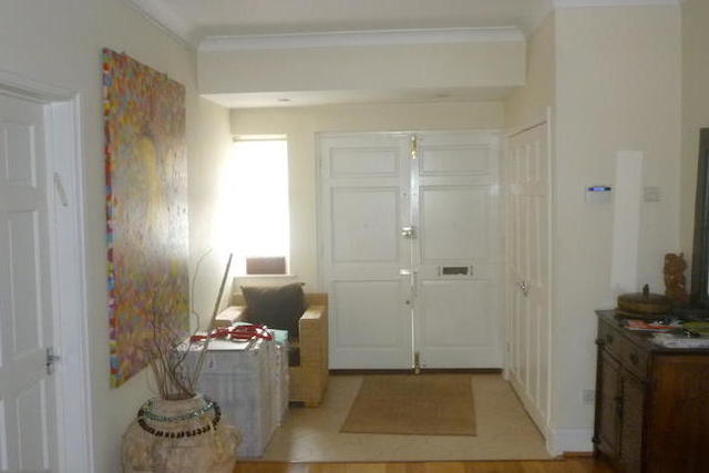  Image of 6 bedroom Detached house to rent in Fairholme Gardens London N3 at Fairholme Gardens, Finchley N3