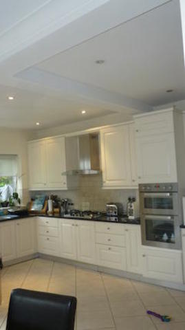  Image of 6 bedroom Detached house to rent in Fairholme Gardens London N3 at Fairholme Gardens, Finchley N3