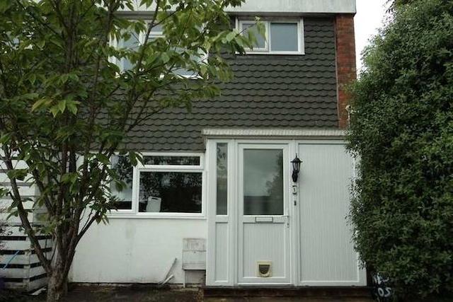 Image of 1 bedroom Room to rent in Windsor Close Guildford GU2 at Windsor Close, Onslow Village, Guildford, Surrey GU2