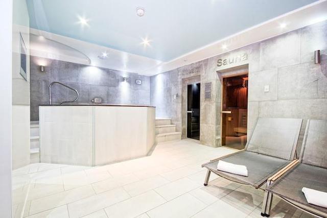  Image of Studio flat to rent in Old Brompton Road London SW7 at Old Brompton Road, London SW7