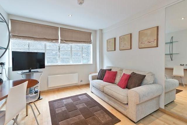 Image of Studio flat to rent in Old Brompton Road London SW7 at Old Brompton Road, London SW7