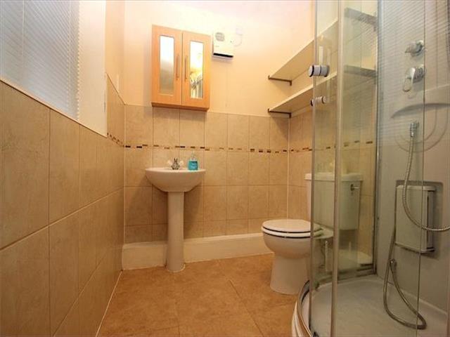  Image of 2 bedroom Flat for sale in Hurworth Avenue Slough SL3 at Hurworth Avenue, Langley, Berkshire SL3