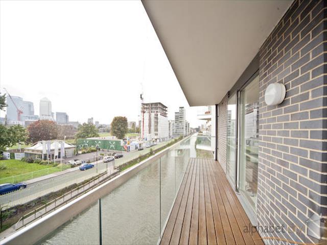  Image of 2 bedroom Flat to rent in Ursula Gould Way London E14 at Ingot Tower, Ursula Gould Way E14