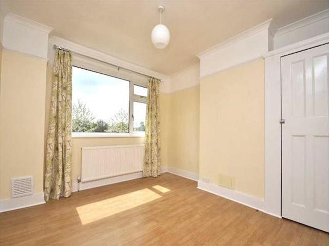  Image of 3 bedroom Terraced house to rent in Southlands Road Bromley BR2 at Southlands Road, Bromley, Kent BR2