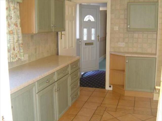  Image of 6 bedroom Property to rent in Cardigan Road Winton Bournemouth BH9 at Cardigan Road, Winton, Bournemouth BH9