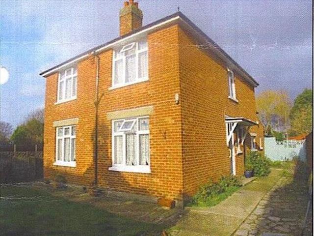  Image of 6 bedroom Property to rent in Cardigan Road Winton Bournemouth BH9 at Cardigan Road, Winton, Bournemouth BH9
