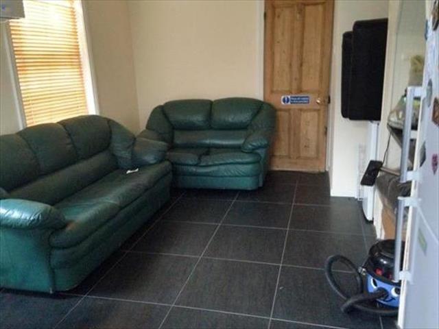  Image of 6 bedroom Property to rent in Fortescue Road Winton Bournemouth BH3 at Fortescue Road, Winton, Bournemouth BH3