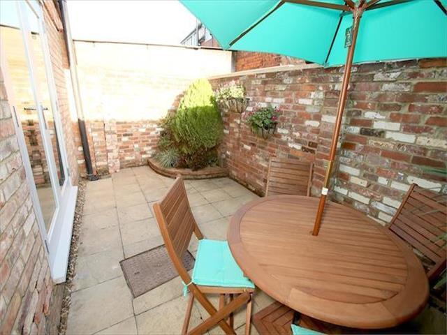  Image of 2 bedroom Detached house for sale in The Green Datchet Slough SL3 at The Green, Datchet, Berkshire SL3