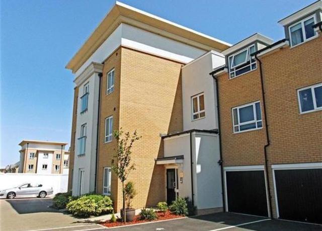  Image of 2 bedroom Flat for sale in Observatory Way Ramsgate CT12 at Observatory Way, Ramsgate CT12