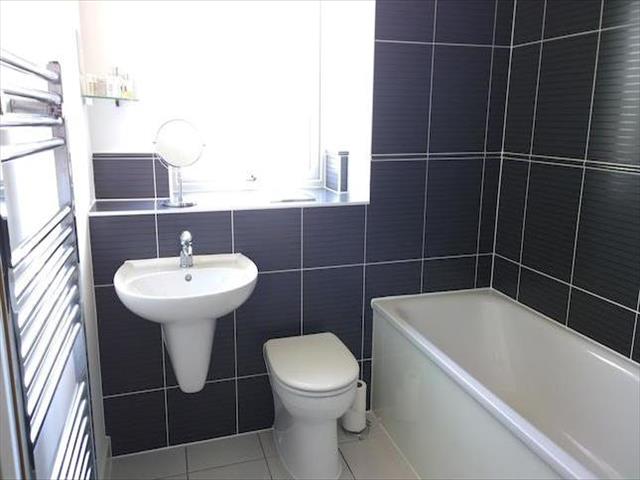  Image of 2 bedroom Flat for sale in Observatory Way Ramsgate CT12 at Observatory Way, Ramsgate CT12