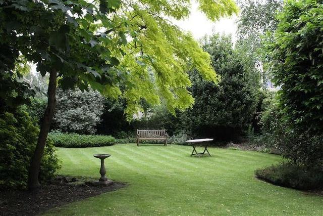  Image of 3 bedroom Flat for sale in West Grove London SE10 at West Grove, London SE10